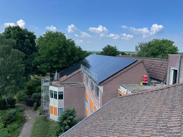 Zonnepanelen installatie in Amerongen