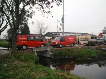 Elektrotechnisch bedrijf en samenwerkingspartner van installateur Arkel bij een projectlocatie